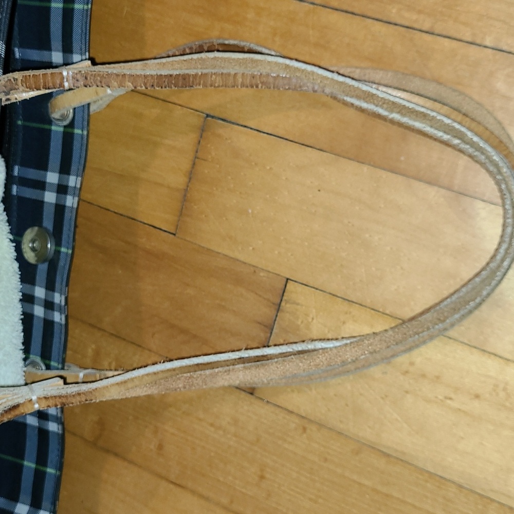 BURBERRY NOVA Nylon Tote. Blue Label, Burberry. Pre-loved. - Picture 12 of 16